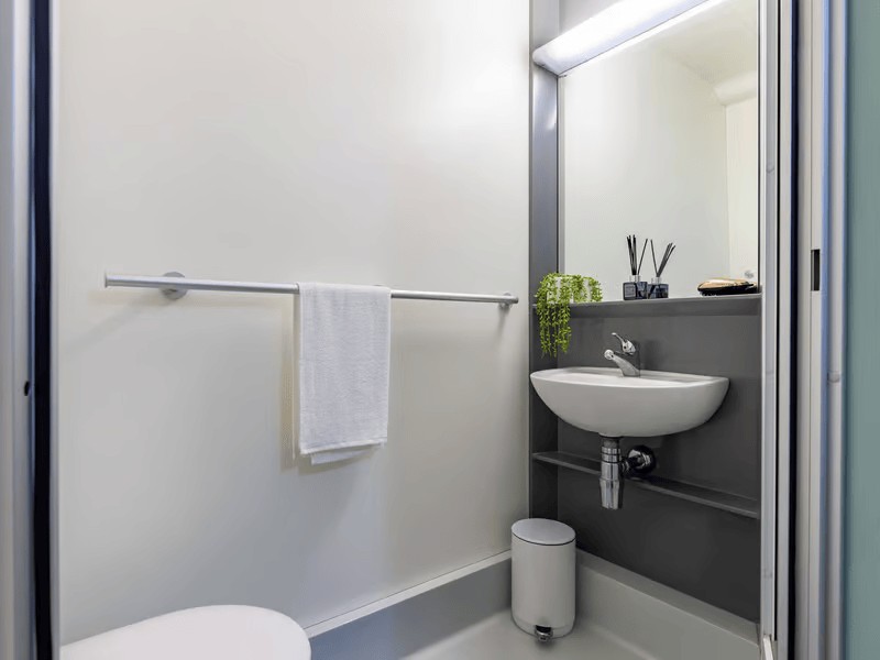 Additional image 7 of Room in a Shared Flat, Crown Place, RG1, N1 7GU