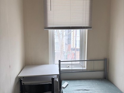 Room in a Shared House, Leytonstone, E11