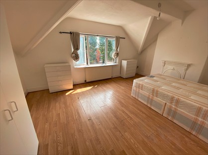 Room in a Shared House, Walm Lane, NW2