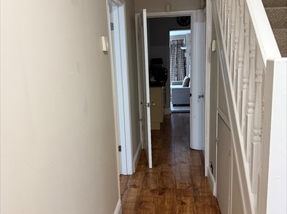 5 Bed Semi-Detached House, North Hyde Road, UB3