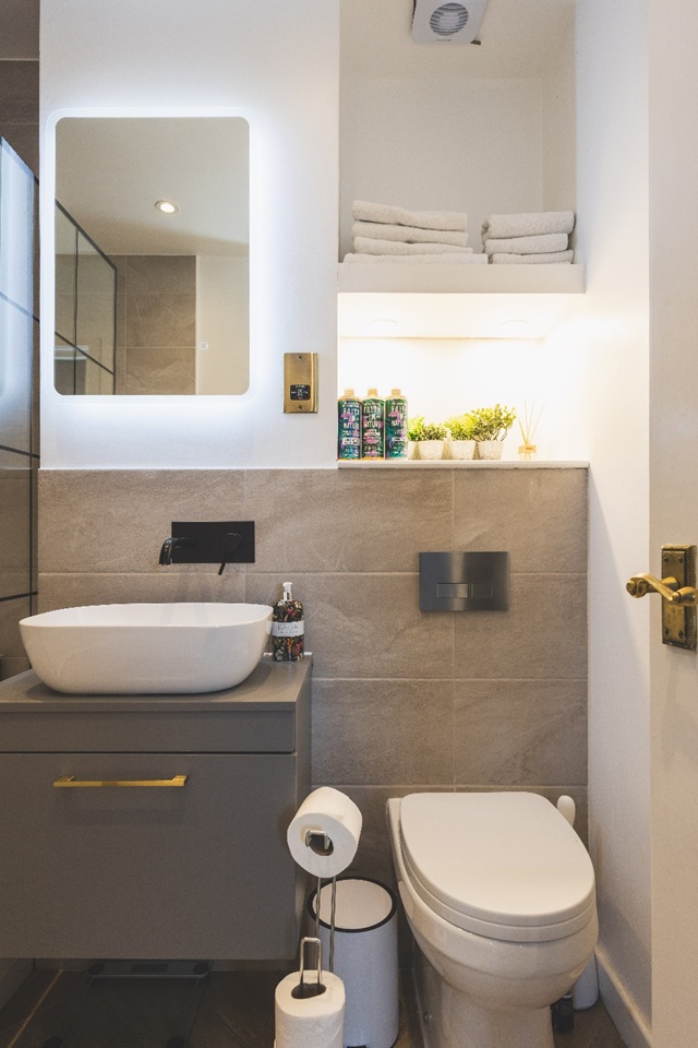 Additional image 10 of 1 Bed Flat, Sinclair Road, W14, N1 7GU