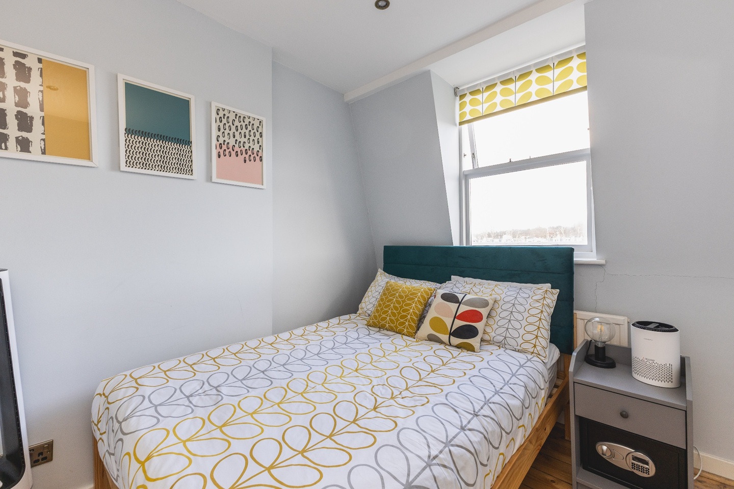 Additional image 11 of 1 Bed Flat, Sinclair Road, W14, N1 7GU