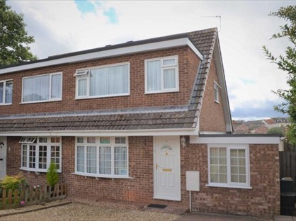 3 Bed Semi-Detached House, Gatehouse Close, EX15