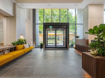 2 Bed Flat, Hewson Way, SE17