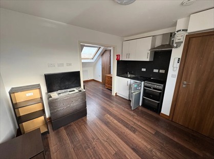 Studio Flat, Chalvey Road East, SL1