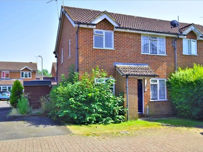 1 Bed Terraced House, Bowens Field, TN23