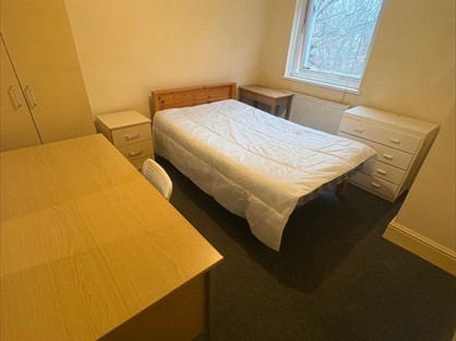 Room in a Shared House, Dawlish Road, B29