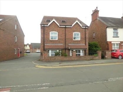 2 Bed Flat, Leicester Rd, LE65