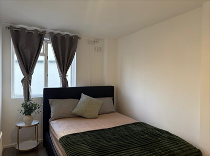 2 Bed Flat, Poyntz Road, SW11