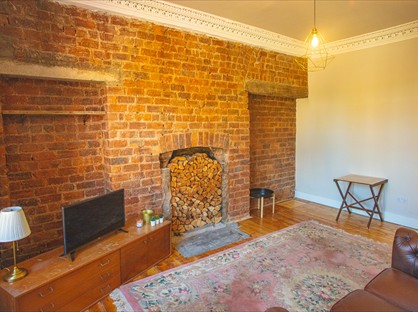 4 Bed Flat, Walker Street, PA1