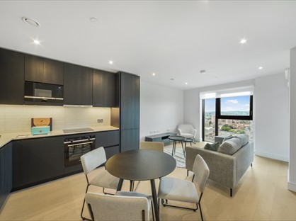 1 Bed Flat, Hewson Way, SE17