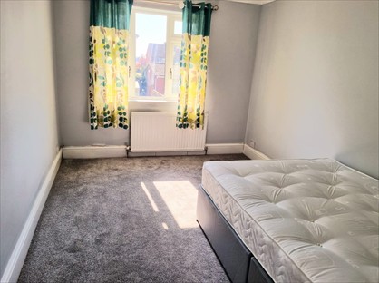 4 Bed Semi-Detached House, Johnson Road, TW5