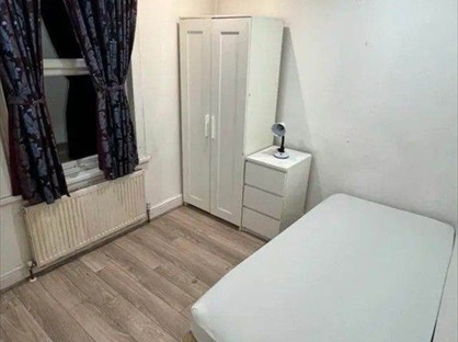 Room in a Shared Flat, Colchester Road, E10