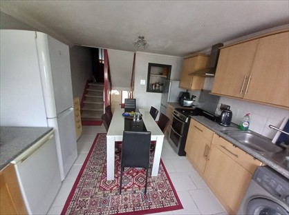 Room in a Shared House, Aluric Close, RM16