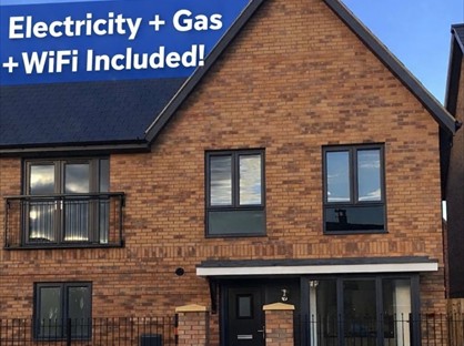 3 Bed Semi-Detached House, Longhorn Drive, MK8