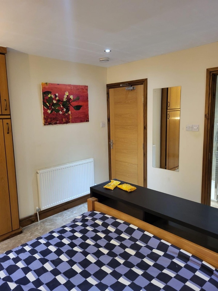 Additional image 13 of Room in a Shared House, Colliers Way, RG30, N1 7GU