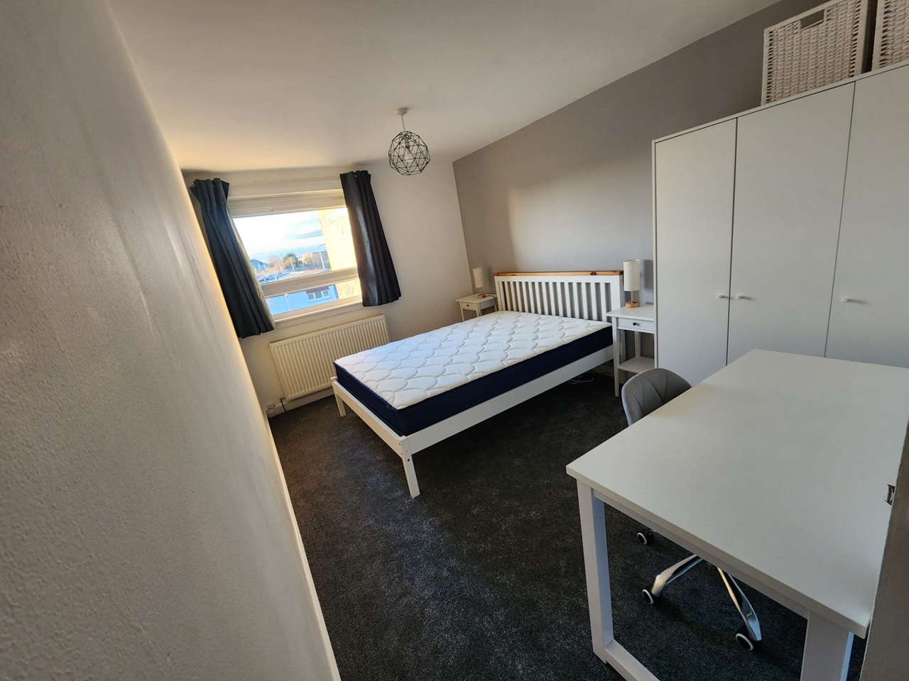 2 Bed Flat, Longstone Park, EH14 photo 2