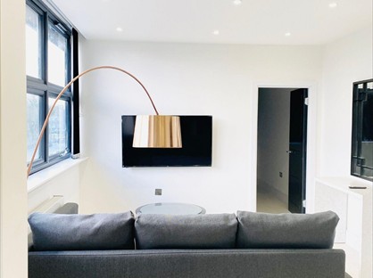 1 Bed Flat, Uxbridge Road, UB1