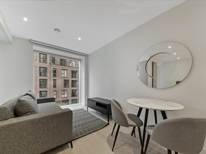 Studio Flat, Hurlock Heights, SE17