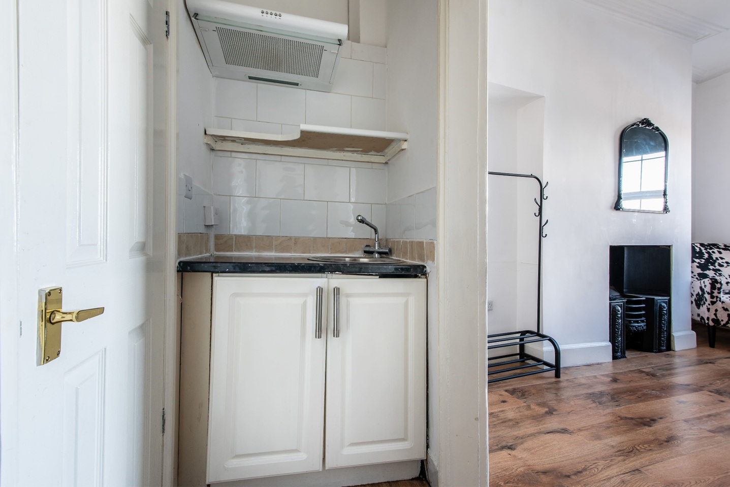 Additional image 5 of 5 Bed Semi-Detached House, Macklin Street, DE1, N1 7GU