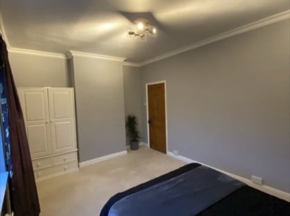 Room in a Shared House, Strawberry Avenue, LS25