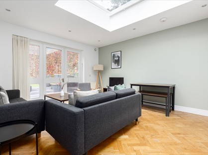2 Bed Flat, Ellerslie Road, W12
