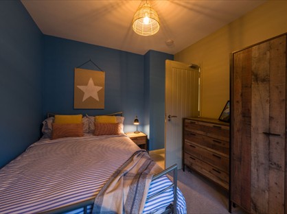 Room in a Shared House, Weyside Gardens, GU1