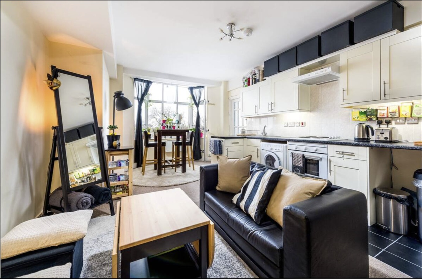 Additional image 3 of 1 Bed Flat, Gray's Inn Rd, WC1X, N1 7GU