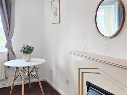 2 Bed Bungalow, Waterfield Way, M35