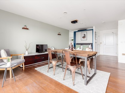 Studio Flat, Atkins Square, E8