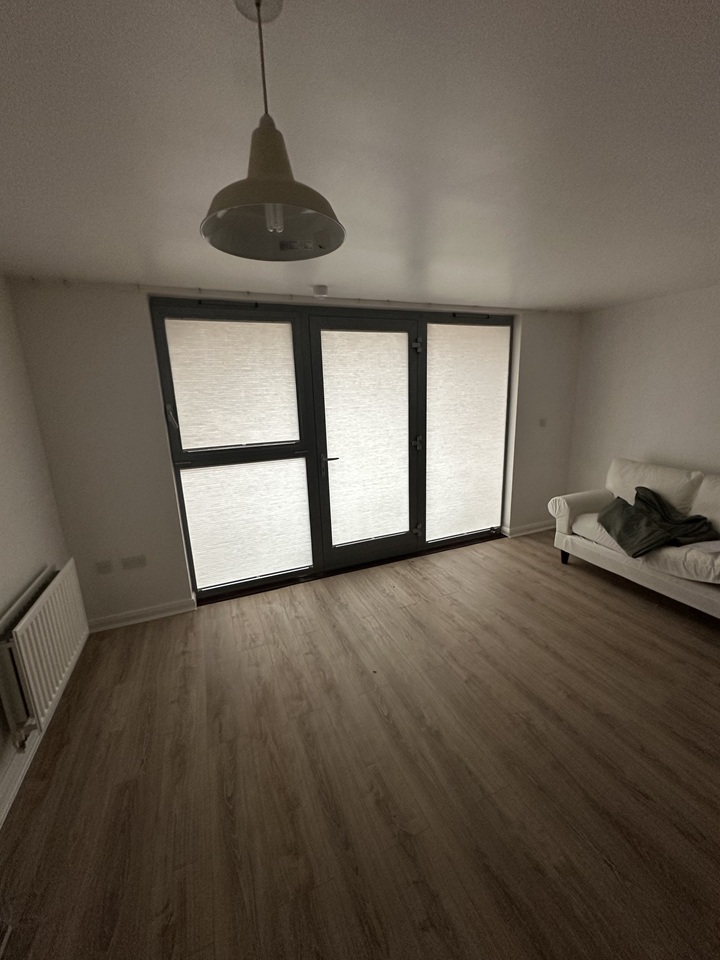 Additional image 2 of 1 Bed Flat, Hampton House, SW8, N1 7GU