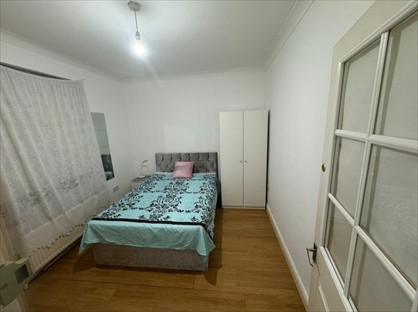 Room in a Shared House, Weylond Road, RM8
