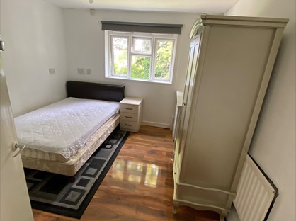 Room in a Shared Flat, Parliament Street, DE22