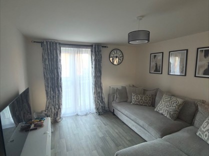 2 Bed Flat, Kingsbrook, HP22