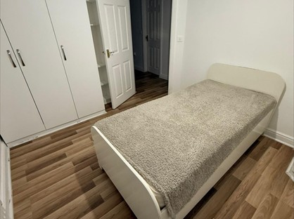 Room in a Shared House, St. Lucia Close, BB3