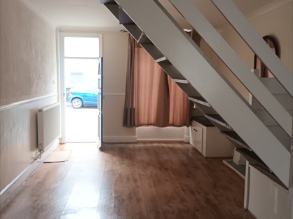 3 Bed End Terrace, Wootton St, CV12