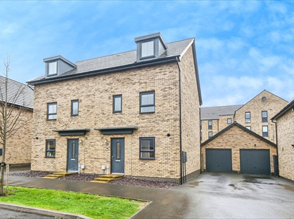 4 Bed Semi-Detached House, Dalby Strand, SN1