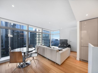 2 Bed Flat, Pan Peninsula Square, E14