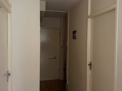 Room in a Shared Flat, Winterfold Close, SW19