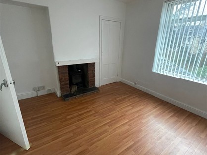 1 Bed Flat, Berkeley Street, HU3