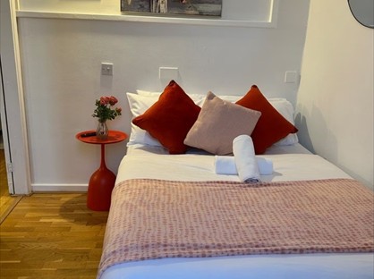 1 Bed Flat, Fortress Yard, NW5