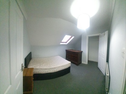 Room in a Shared Flat, Edinburgh, EH5