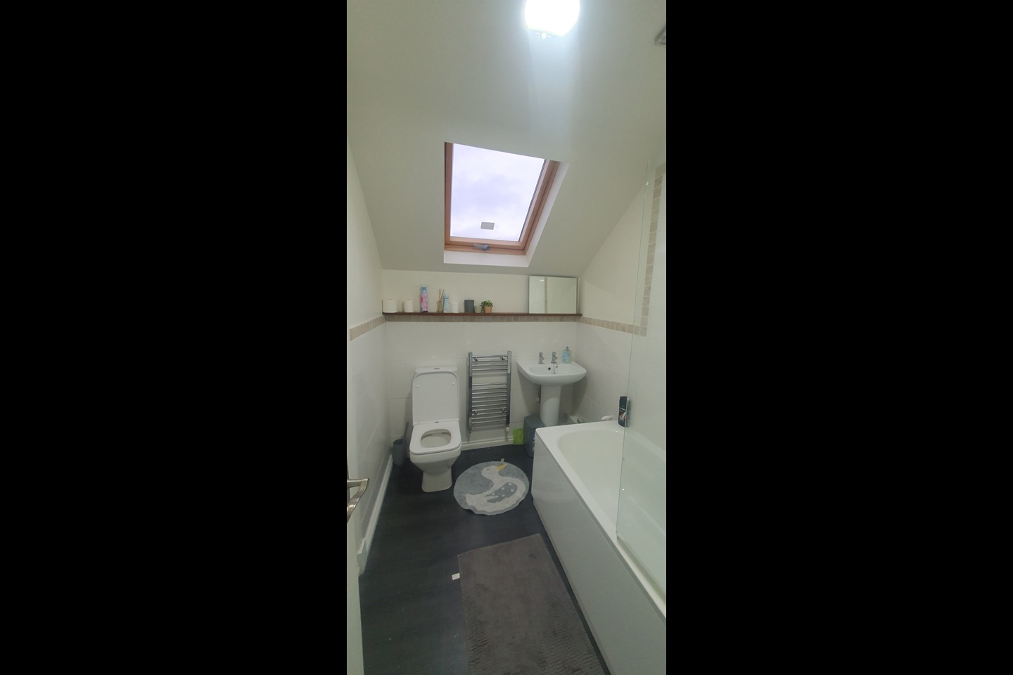 Edinburgh - Room in a Shared Flat, Edinburgh, EH5 - To Rent Now for £ ...