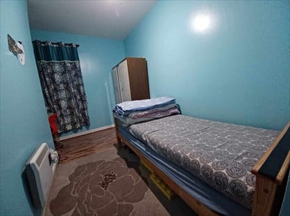 2 Bed Flat, Madison Heights, TW3