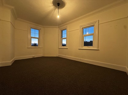 2 Bed Flat, Bridge Road, SO19