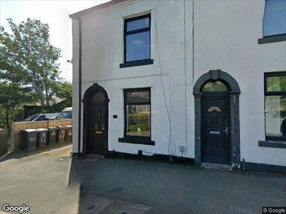 3 Bed Terraced House, Grains Road, OL2