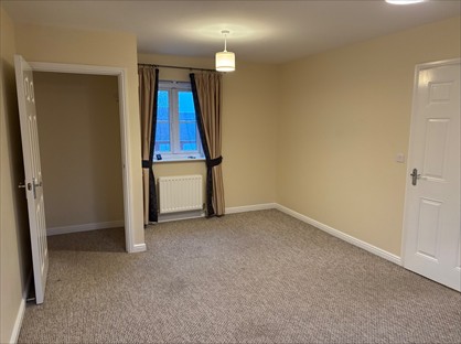 2 Bed Flat, Russell Walk, EX2