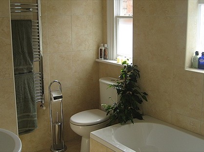 6 Bed Terraced House, Kingsthorpe Grove, NN2