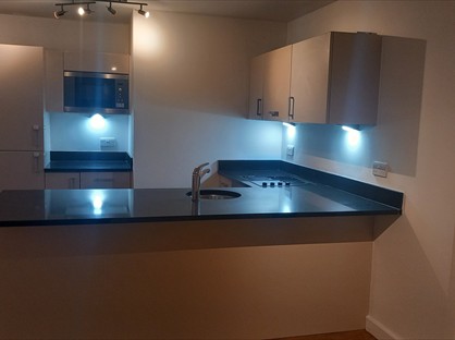 2 Bed Flat, Kensington House, UB7