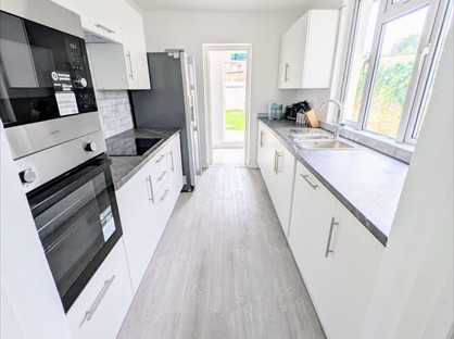 Room in a Shared House, Cuxton Road, ME2